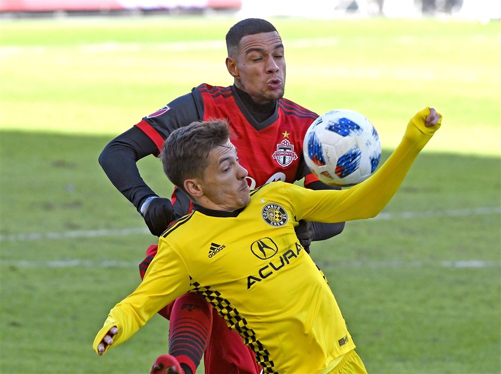 Van der Wiel: 'Ik kon voor een recordbedrag naar het Bayern van Van Gaal'