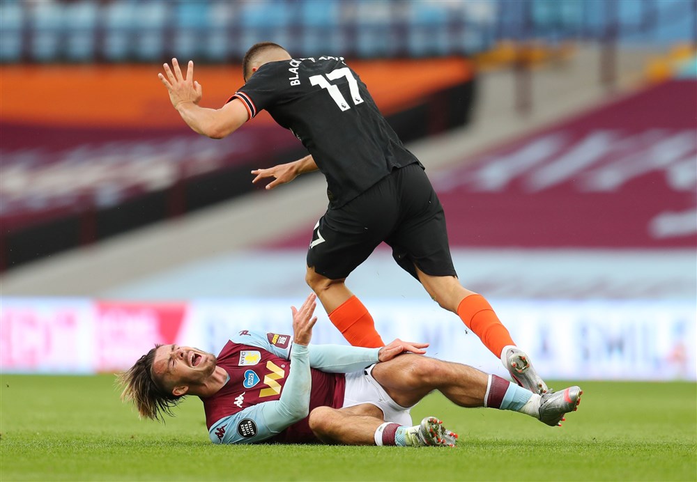 Al 140 overtredingen op Grealish: 'Arbitrage moet hem meer beschermen'