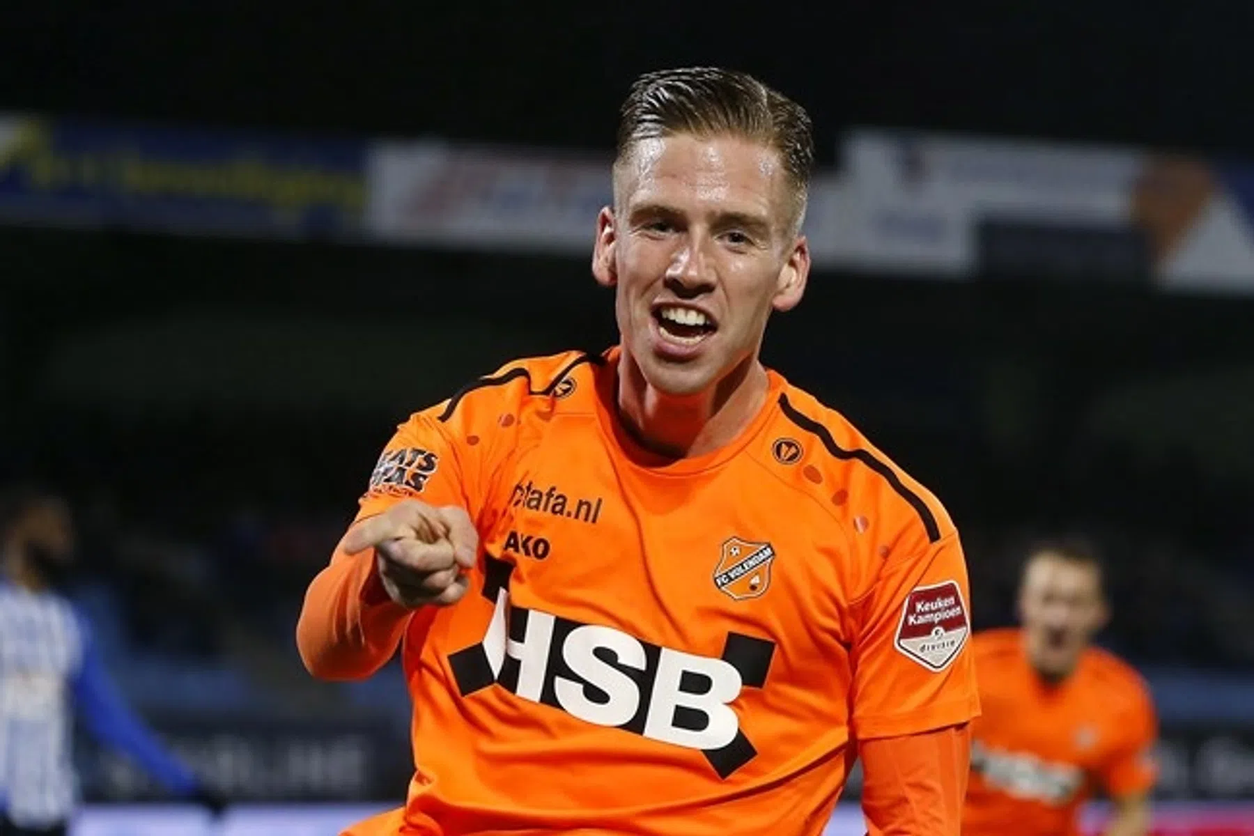 FC Twente legt linksback Smal vast: 'Plaatje klopte'