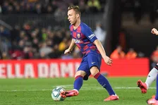 Thumbnail for article: Barcelona bevestigt vertrek Arthur naar Juventus en openbaart transfersom