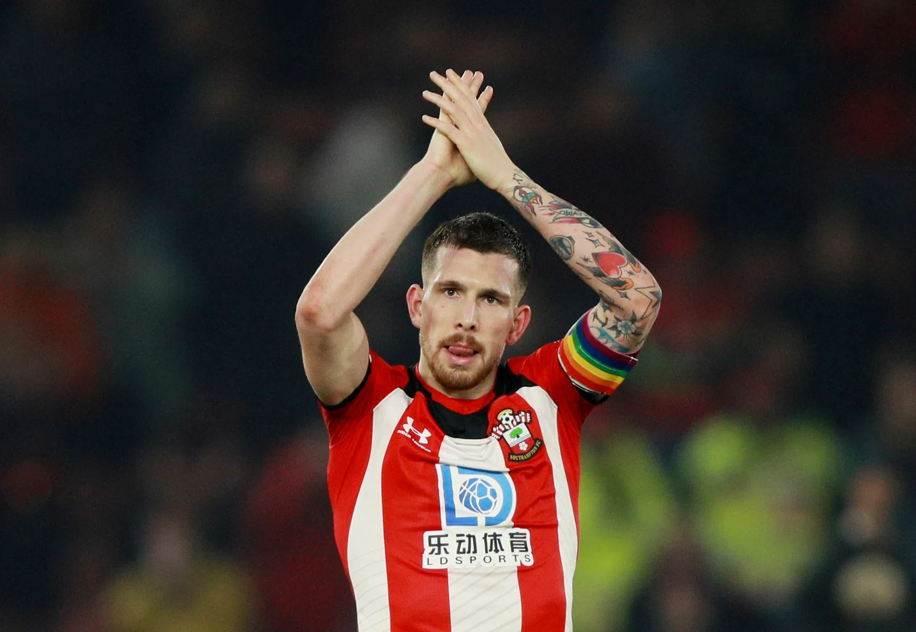 Ajax aast op aanvoerder Southampton