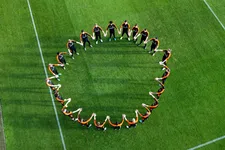 Thumbnail for article: Racisme in het voetbal: dit zijn de cijfers