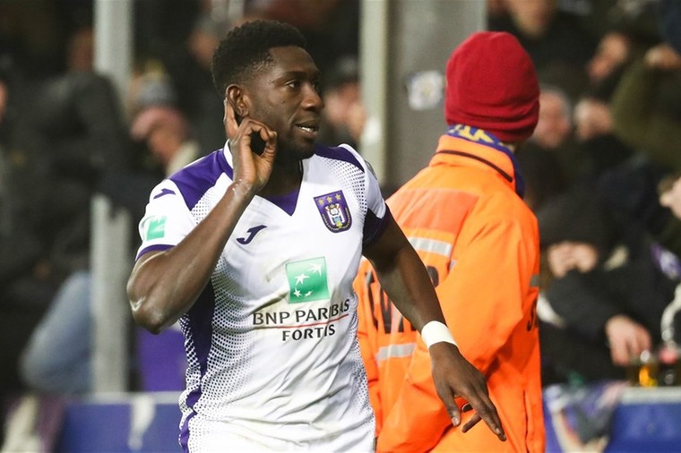Anderlecht akkoord met PSV en dolblij met terugkeer 'ervaren' Luckassen