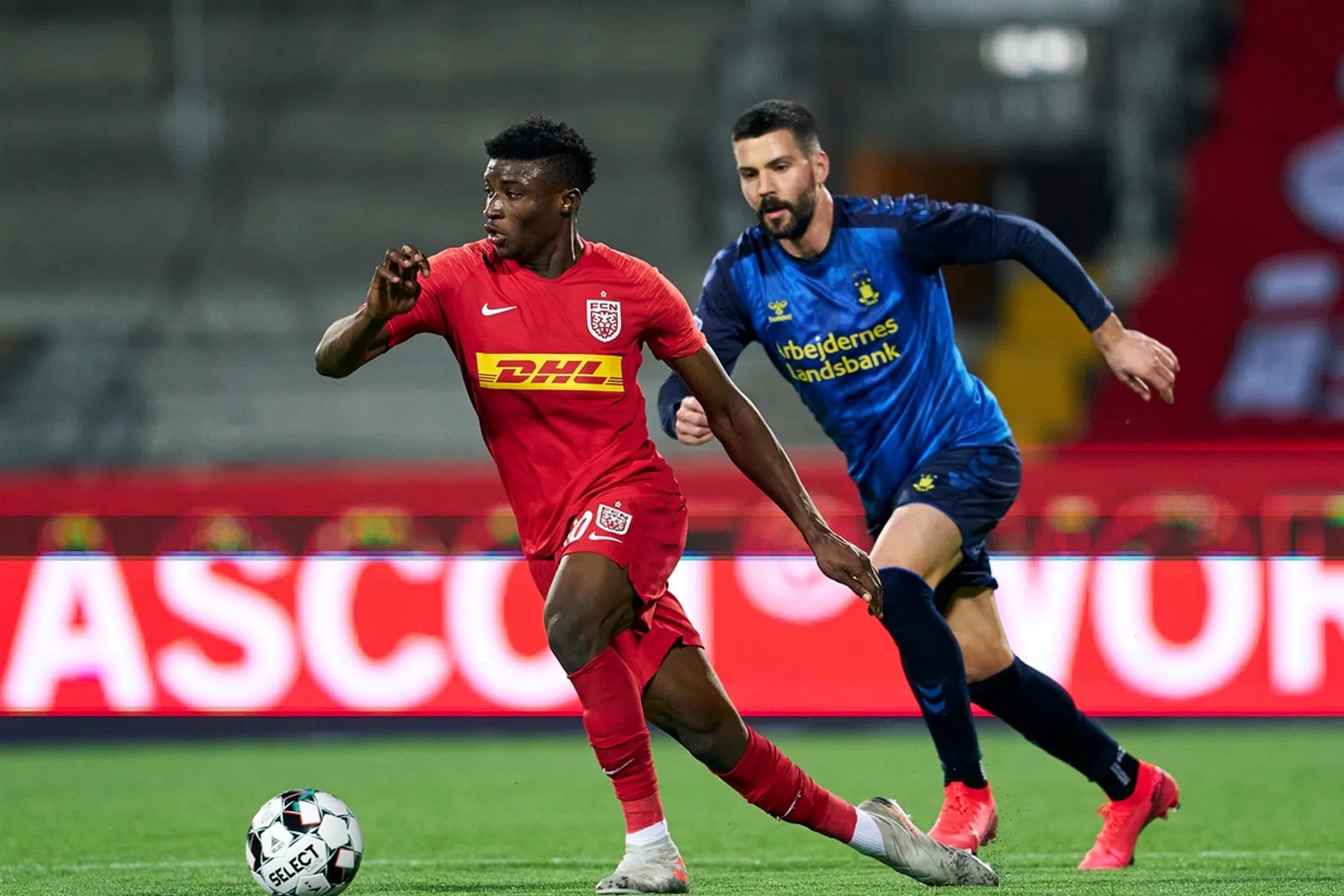 Ajax legt Kudus voor vijf jaar vast
