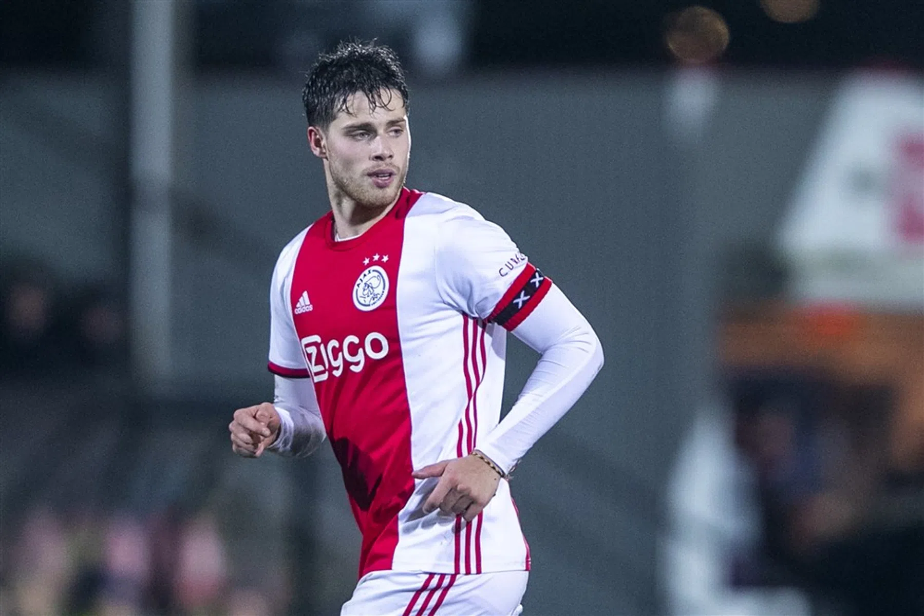 Ajax brengt Pierie onder bij FC Twente