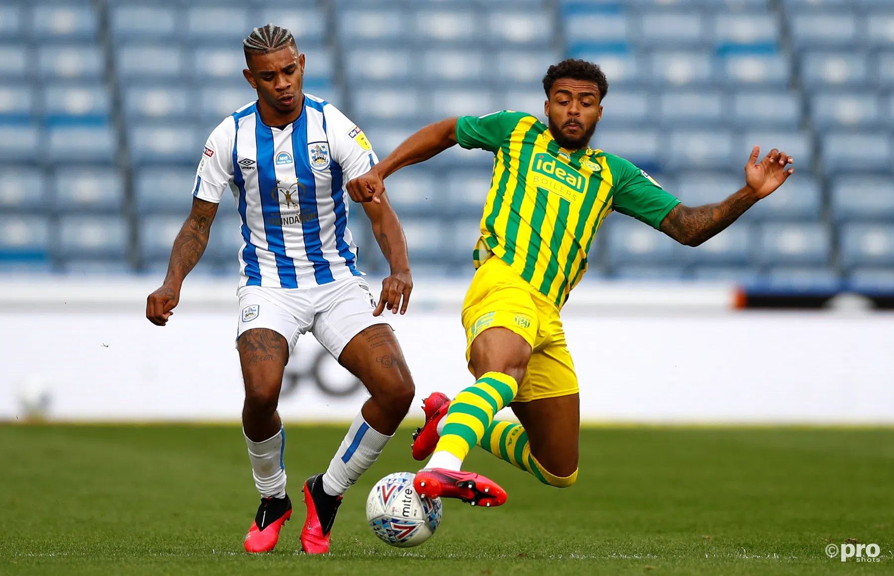 Leeds na zestien jaar terug in Premier League