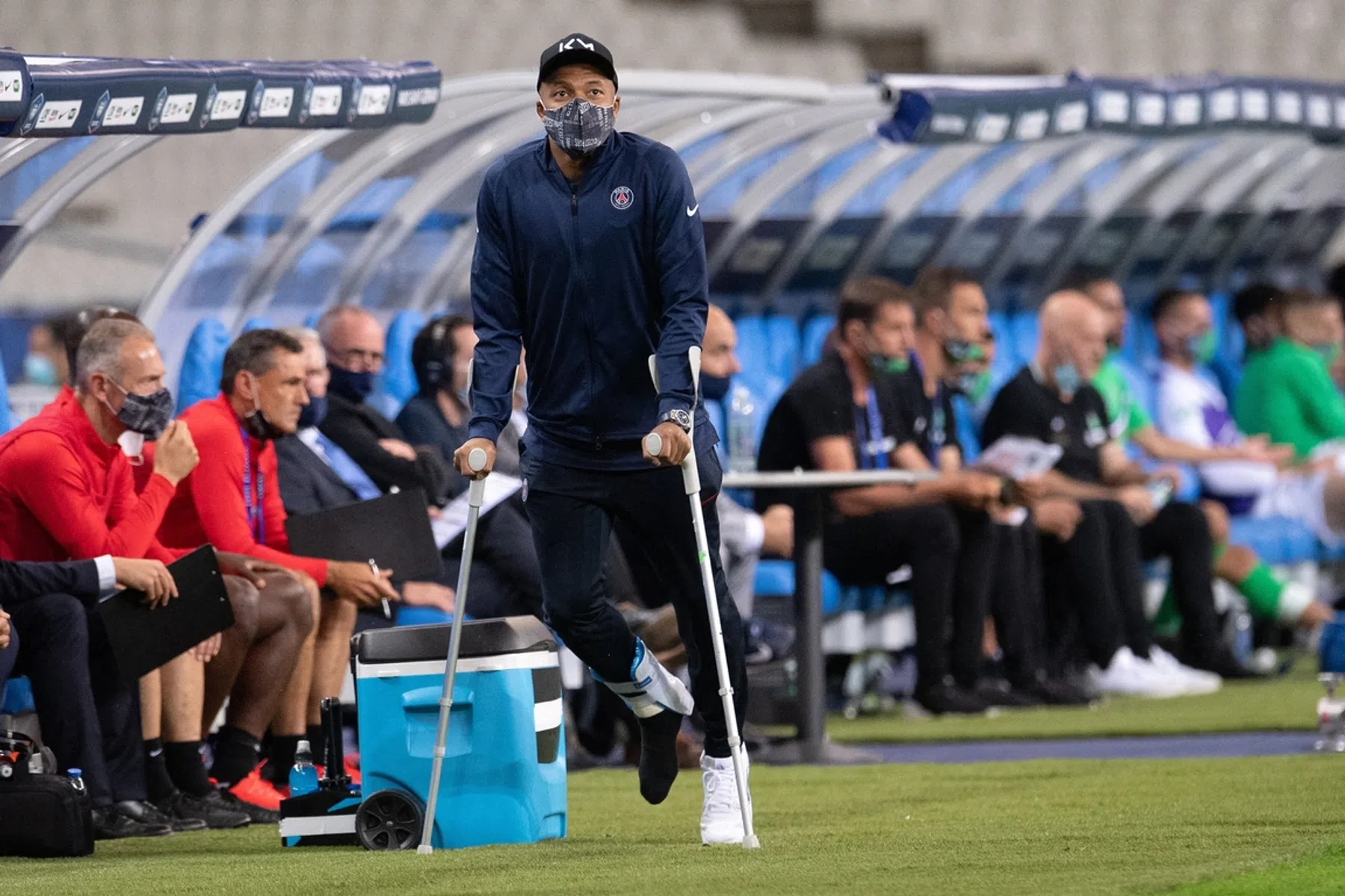 Tuchel boos op arbitrage en Saint-Étienne na zorgelijke aftocht Mbappé