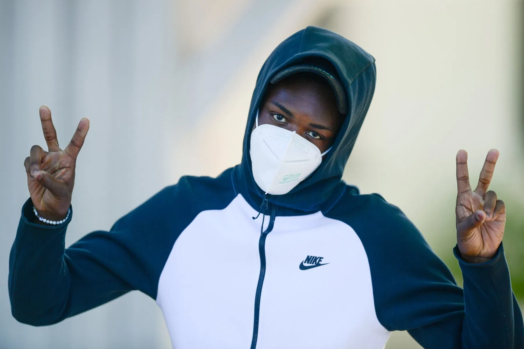 Zomeraanwinst Conteh sluit later aan bij Feyenoord