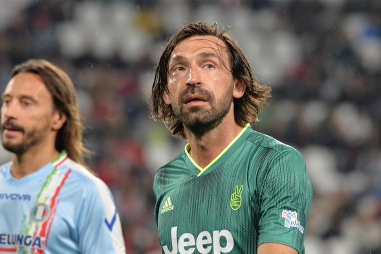 Pirlo keert terug bij Juventus en begint aan trainerscarrière