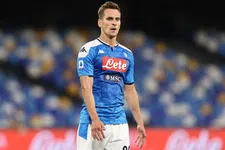 Thumbnail for article: De Laurentiis dreigt Milik met seizoen zonder voetbal