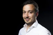 Thumbnail for article: Mitchel Bakker heeft op een goede manier schijt aan de wereld