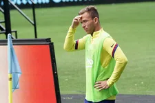 Thumbnail for article: Arthur niet welkom bij Barça: middenvelder wordt stadion uitgezet
