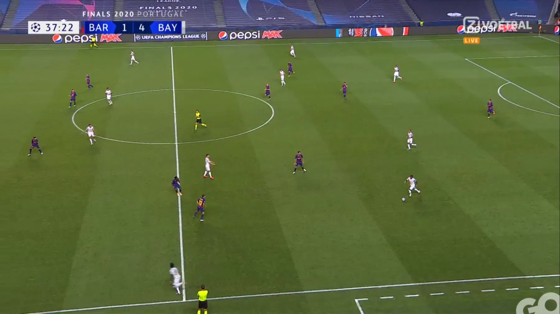 Wat dit beeld zegt over de totale wanorde bij Barcelona