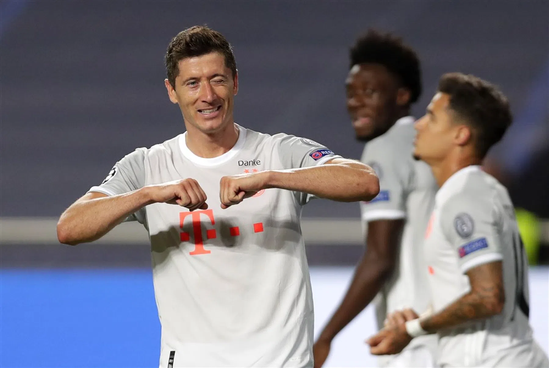 Lewandowski pakt Bayern-record, Müller kruipt richting Messi en Ronaldo