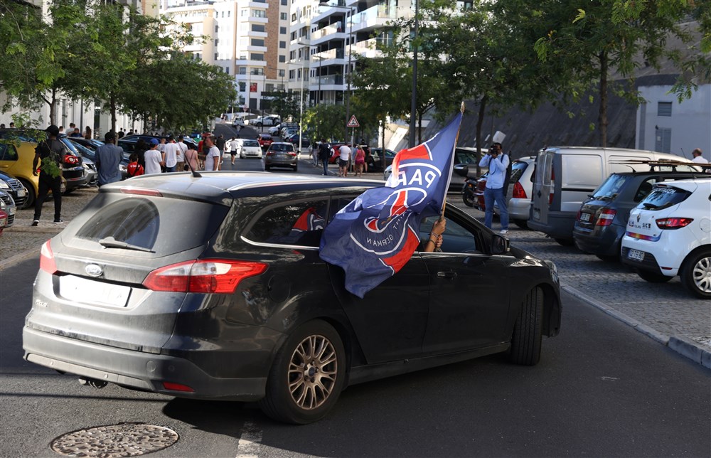 PSG-fans komen massaal samen in straten van Parijs
