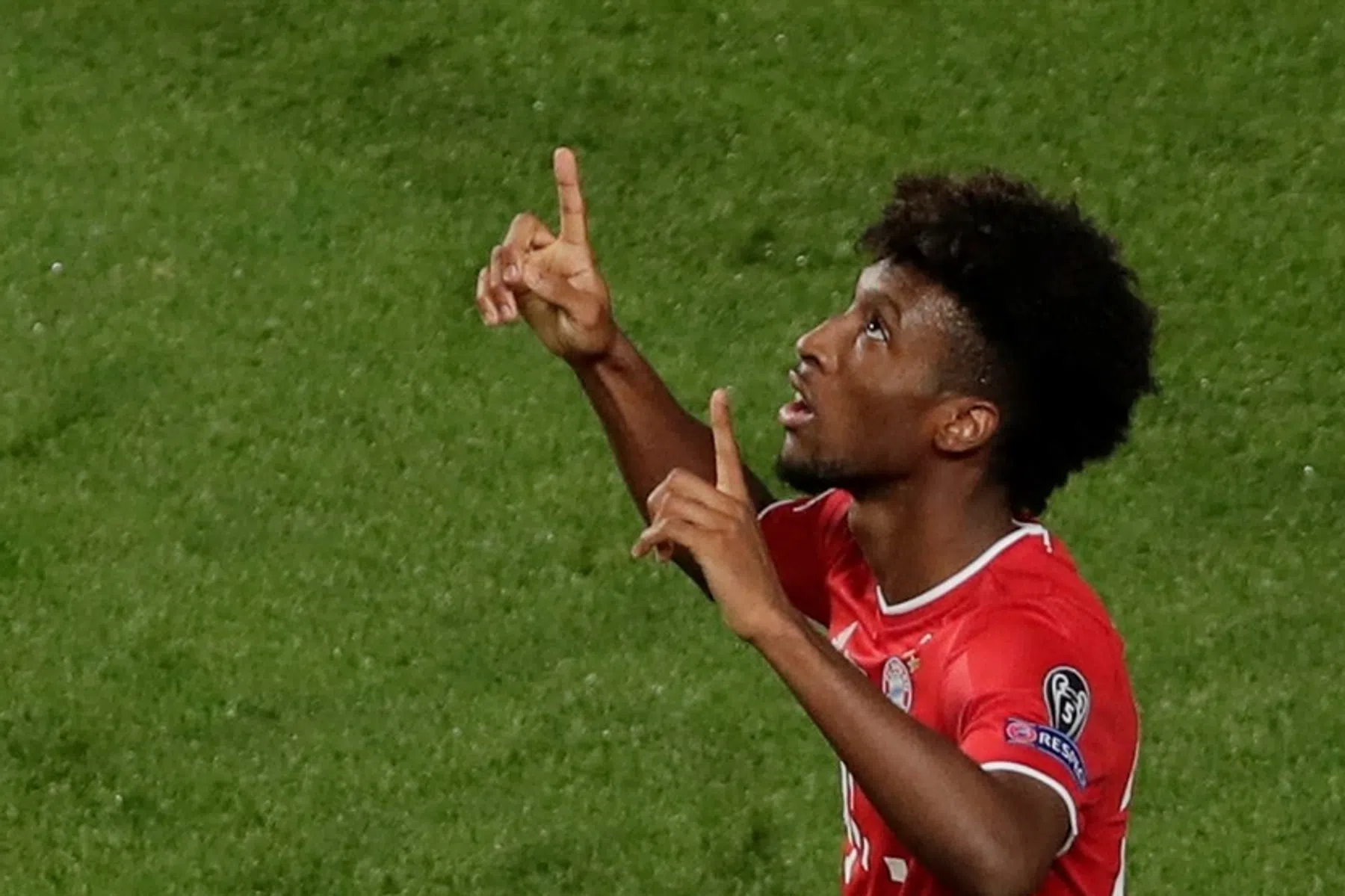 King Kingsley, matchwinner én prijzenpakker, leeft mee met PSG