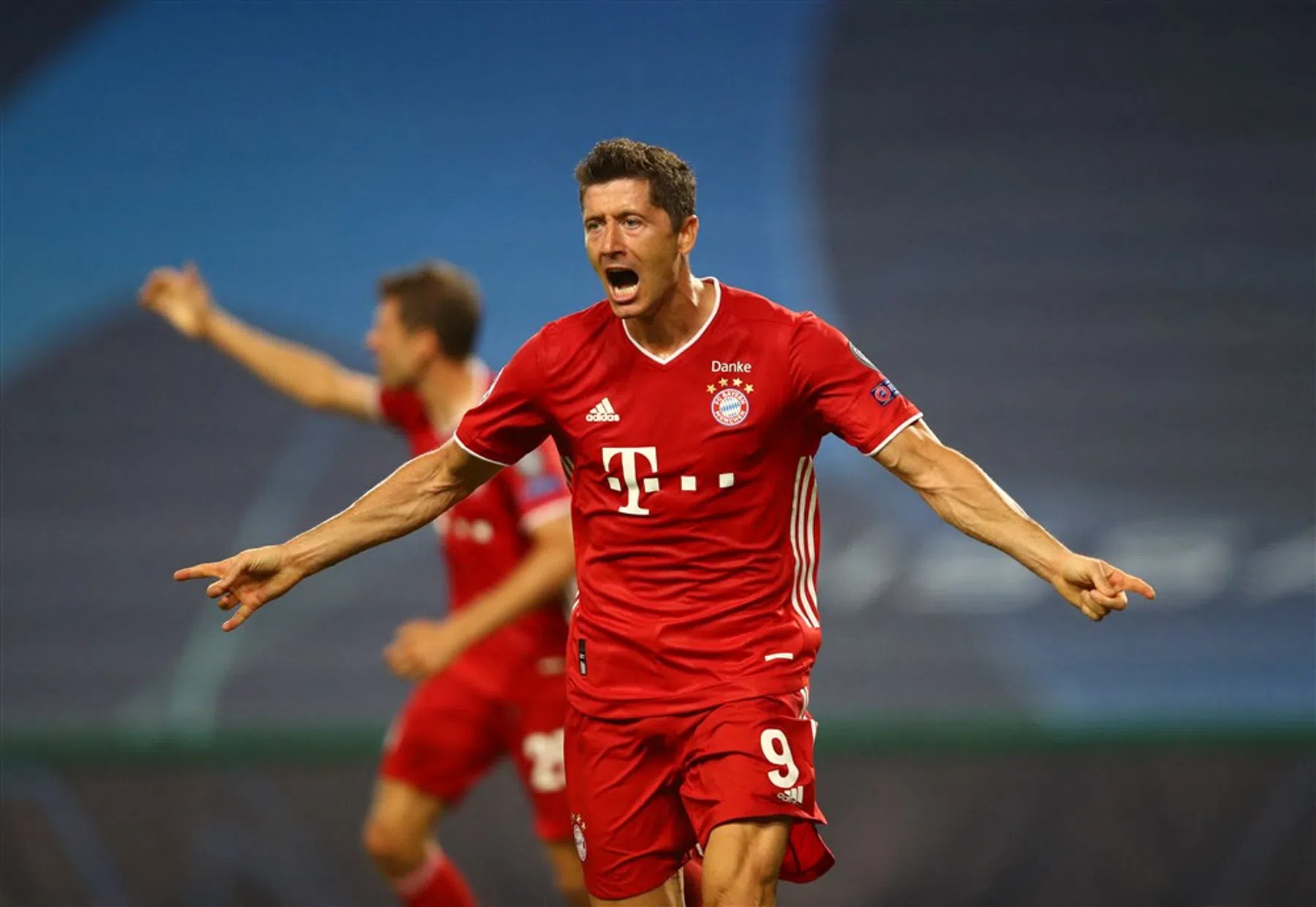 Ongekende cijfers Lewandowski: topscorer treedt in voetsporen Ronaldo