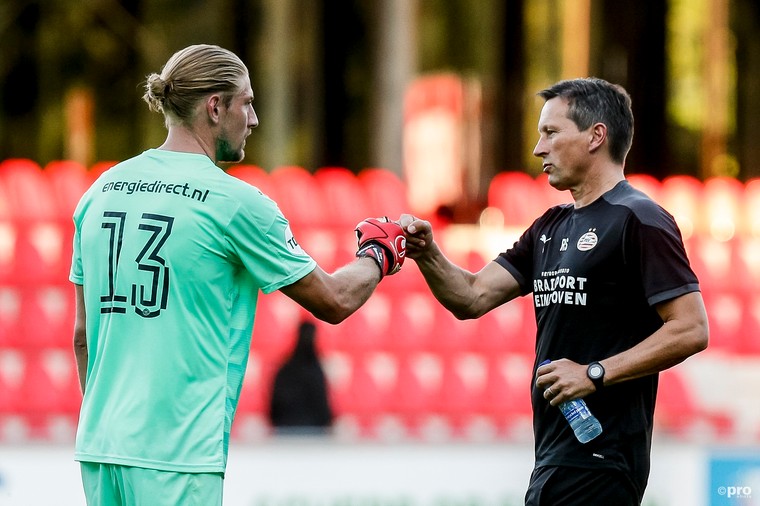 Mvogo naar PSV: 'De onrust bij andere doelmannen zal toenemen'