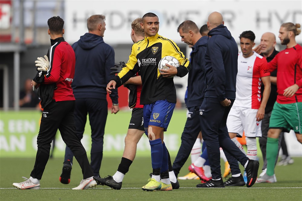 VVV-sensatie Giakoumakis in de voetsporen van Locadia en Elia