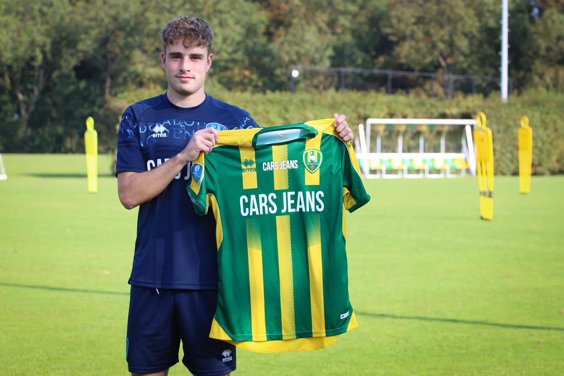 ADO Den Haag huurt talentvolle aanvaller van Werder Bremen