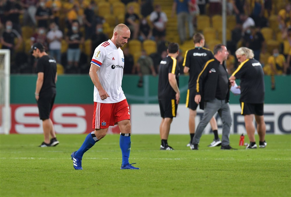 HSV-speler valt supporter van Dresden aan na bekerwedstrijd