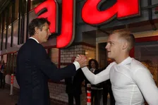 Thumbnail for article: Old Trafford-droom Van de Beek: 'Als jochie keek ik naar Van der Sar en Van Persie'