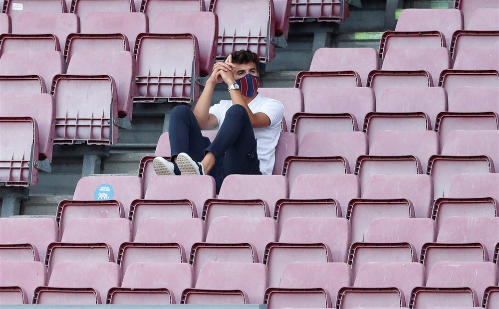 Koeman verklaart beslissing over Riqui Puig