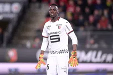 Thumbnail for article: Belangrijke rol voor Cech in Chelsea-transfer voor doelman Mendy