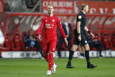 Thumbnail for article: Waarom de VAR in de elfde minuut in Enschede niet ingreep