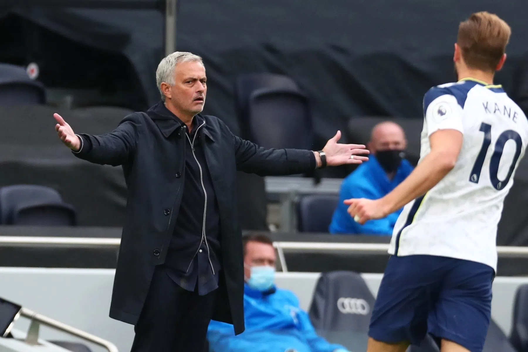 Assistkoning Kane ziet voorsprong Spurs in extremis verdampen