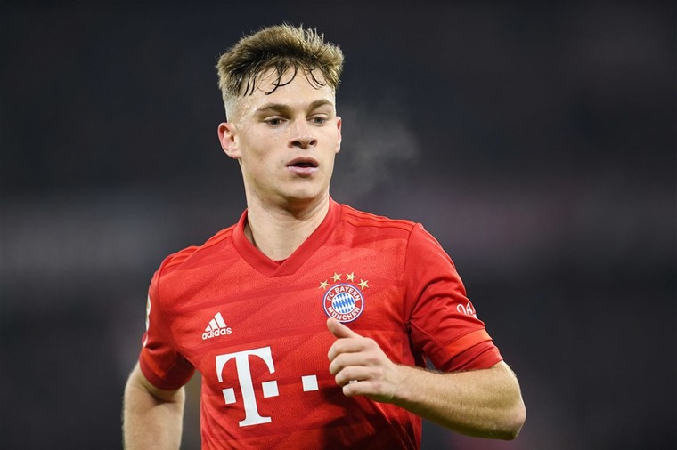 Vallende Kimmich krijgt de eer na curieuze Bayern-goal