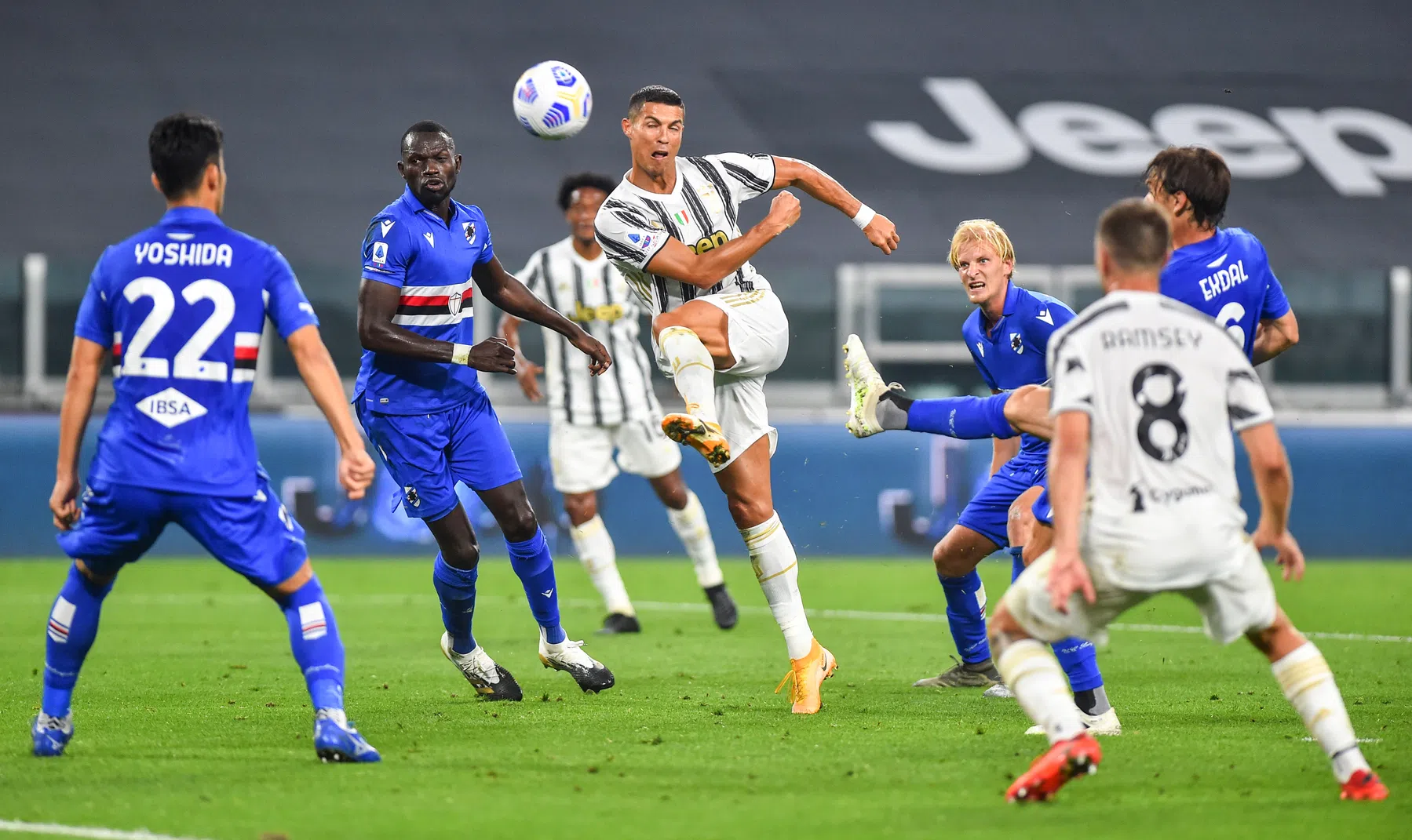 CRobot, Benjamin Button en De Schaduwtrainer: applaus voor de krasse knarren