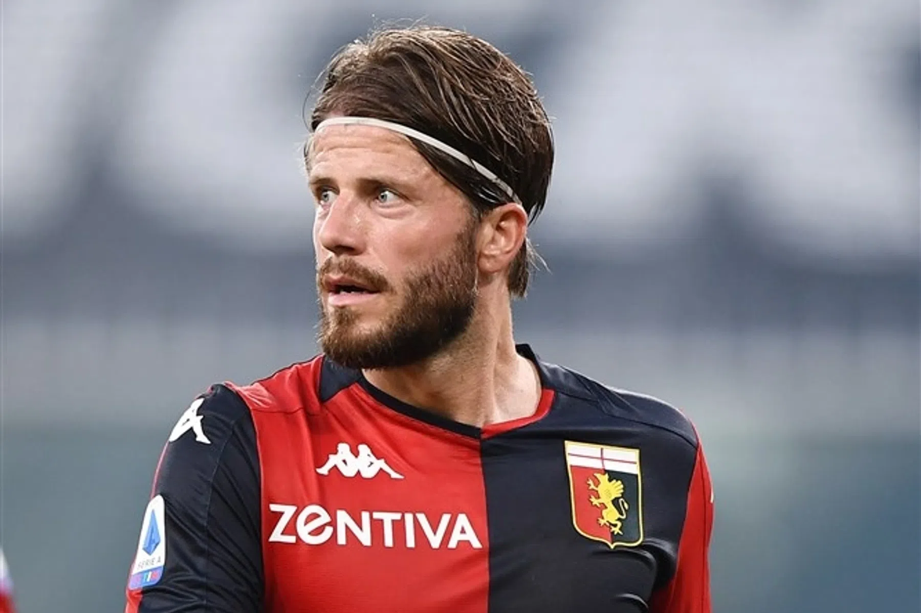 Trainer en technisch directeur Genoa ruziën over rol Schöne