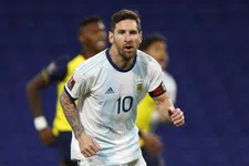 Thumbnail for article: Messi en Suárez evenaren Ronaldo bij start WK-kwalificatiereeks