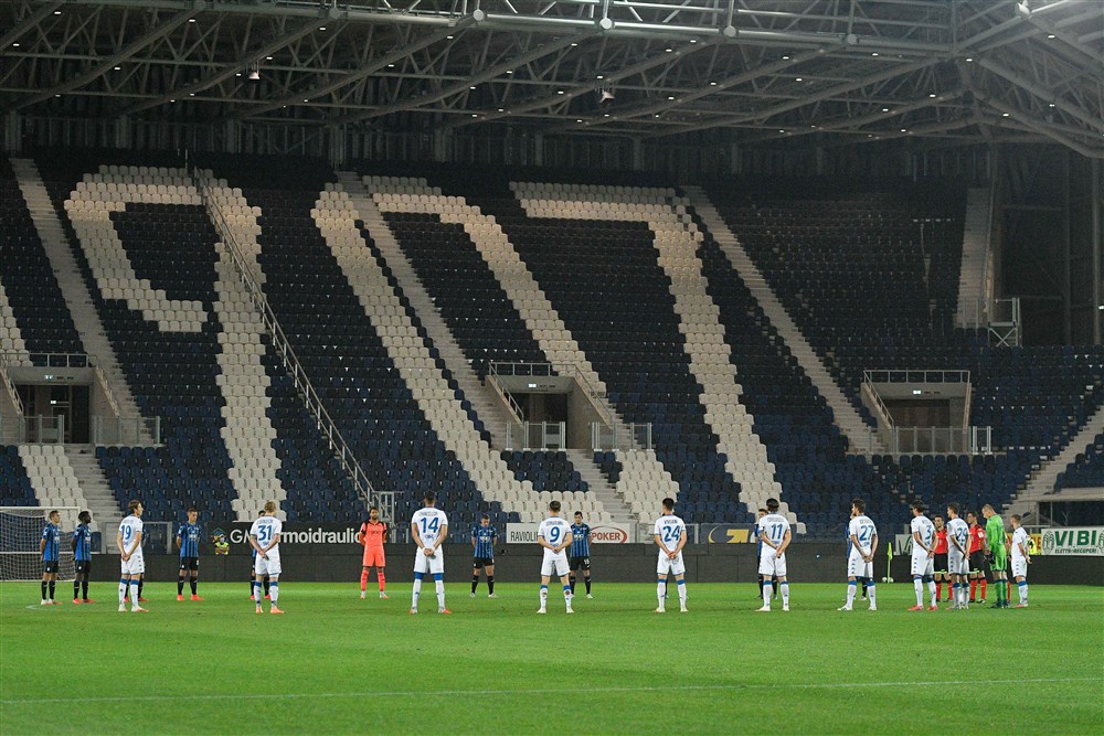 243 burgemeesters op tribune bij Italië – Nederland