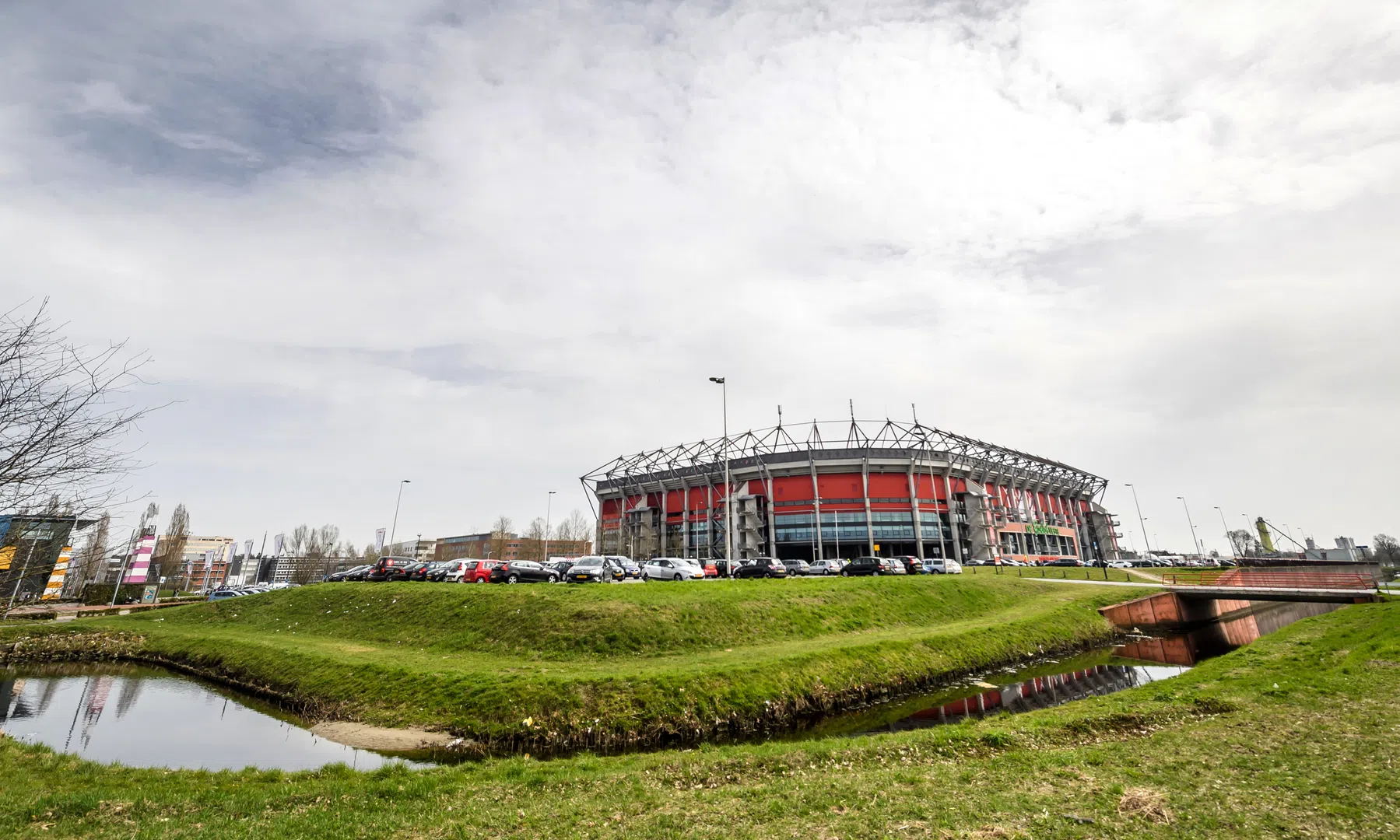 Corona werpt FC Twente ver terug in financieel herstelplan