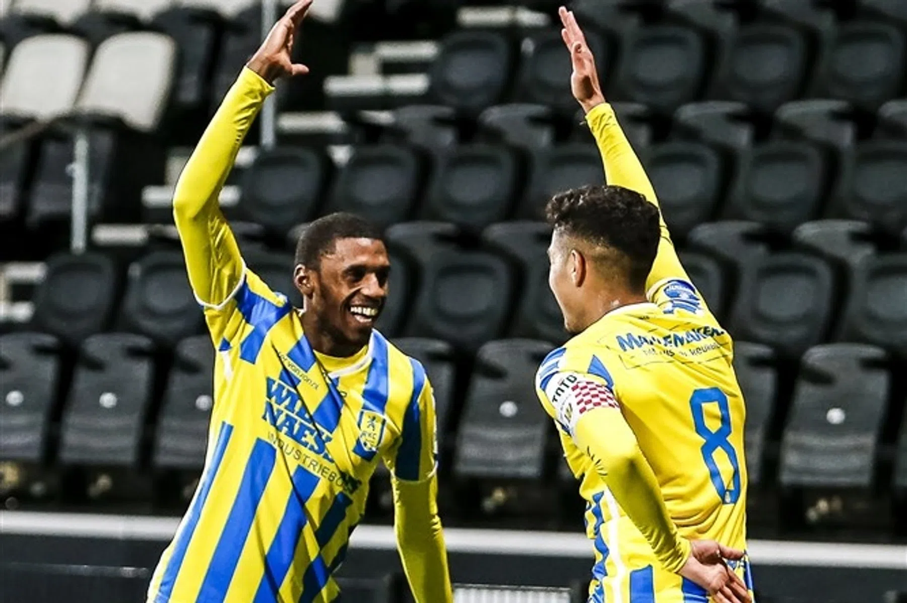 Penaltykiller Lamprou helpt RKC aan eerste succes