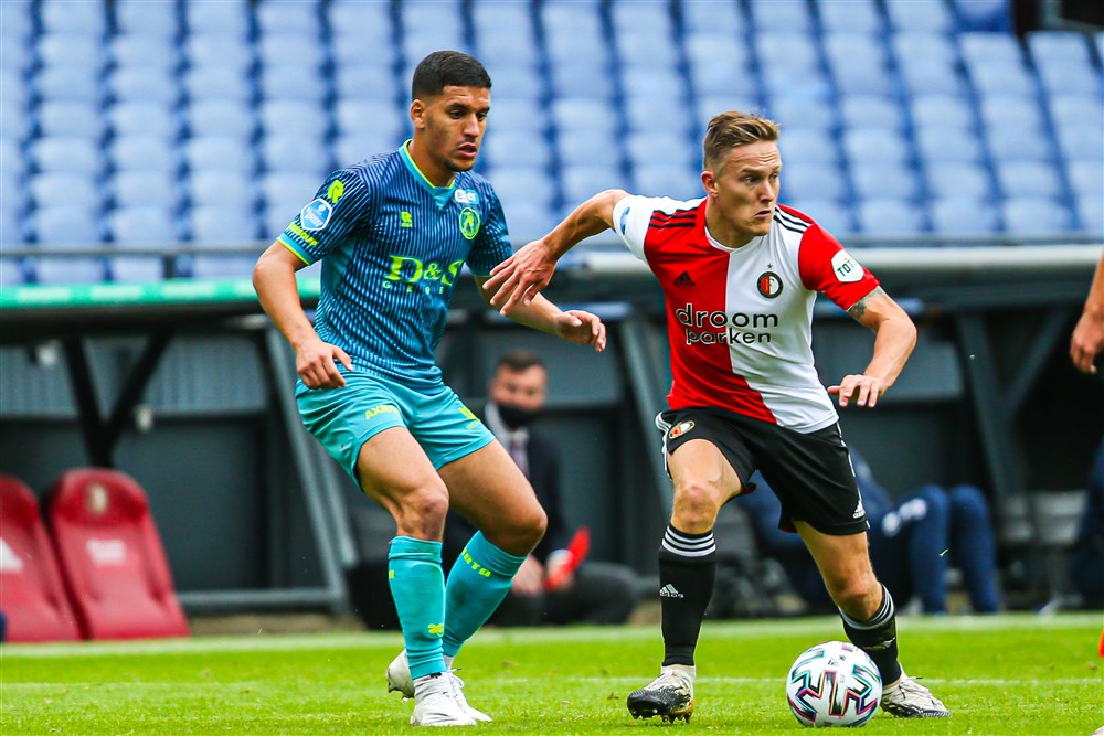 Toornstra ontsnapt aan rode kaart: 'Dit is voor mij onbegrijpelijk'