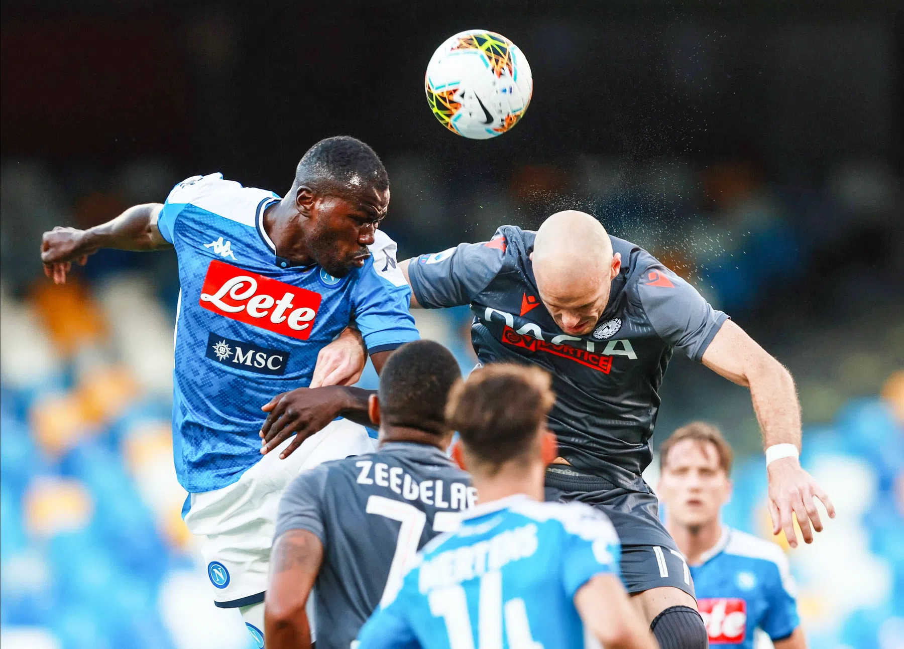 AZ trapt EL-campagne af tegen de misschien wel beste verdediger ter wereld