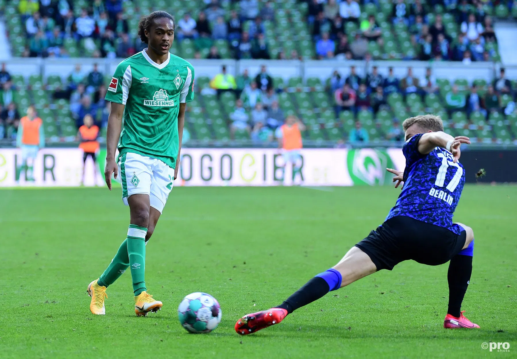 Hoe geduldig blijft Chong? Jongeling snakt naar basisplek bij Werder
