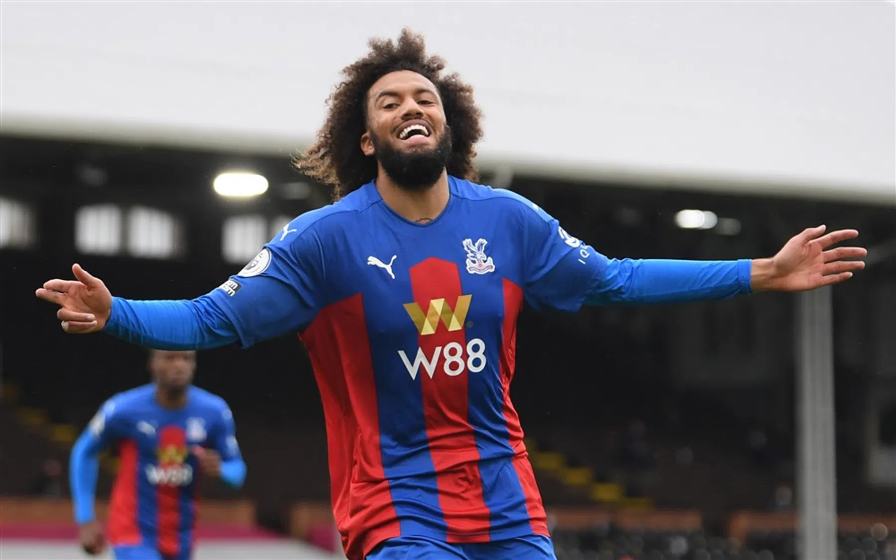 Primeur Riedewald helpt Crystal Palace op weg naar zege