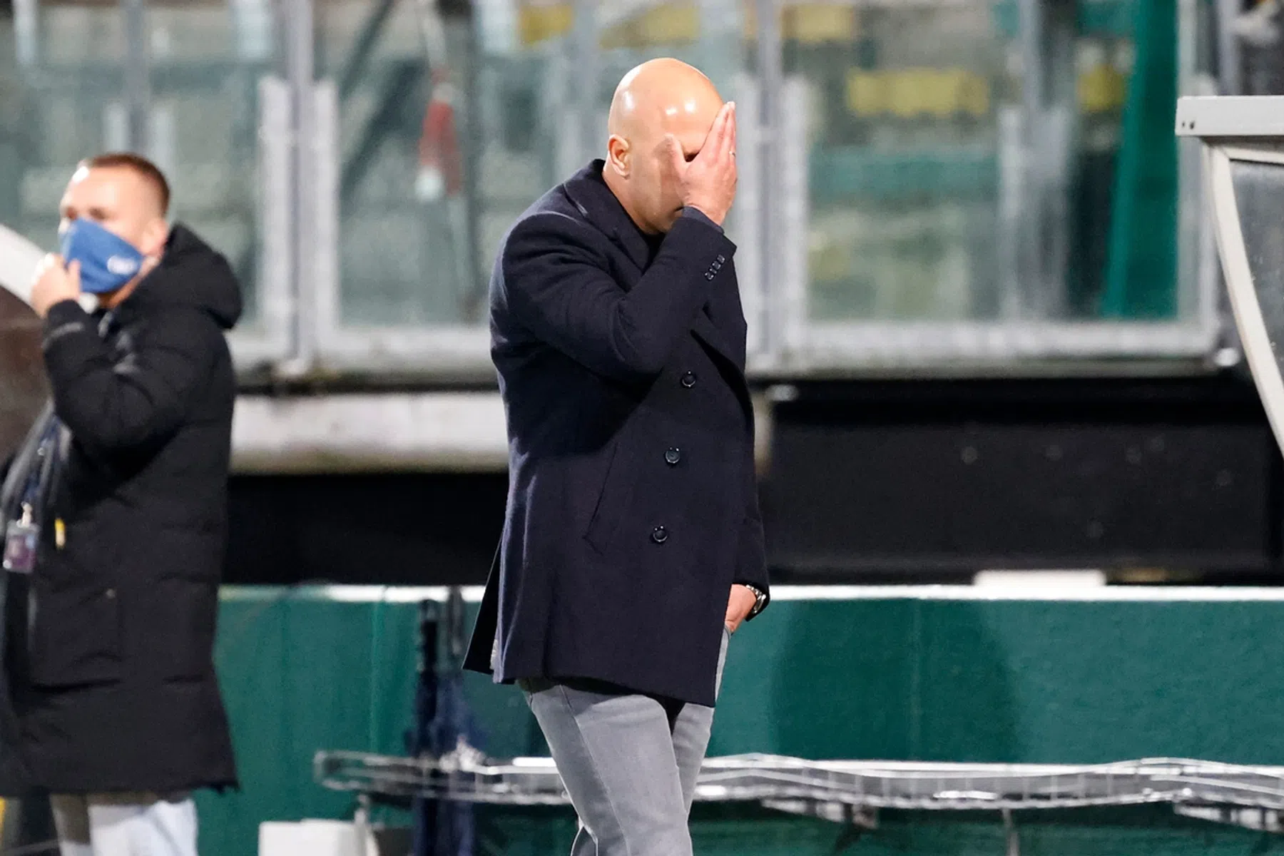 Moedeloze Slot lacht als boer met kiespijn: 'Het is bijna belachelijk'