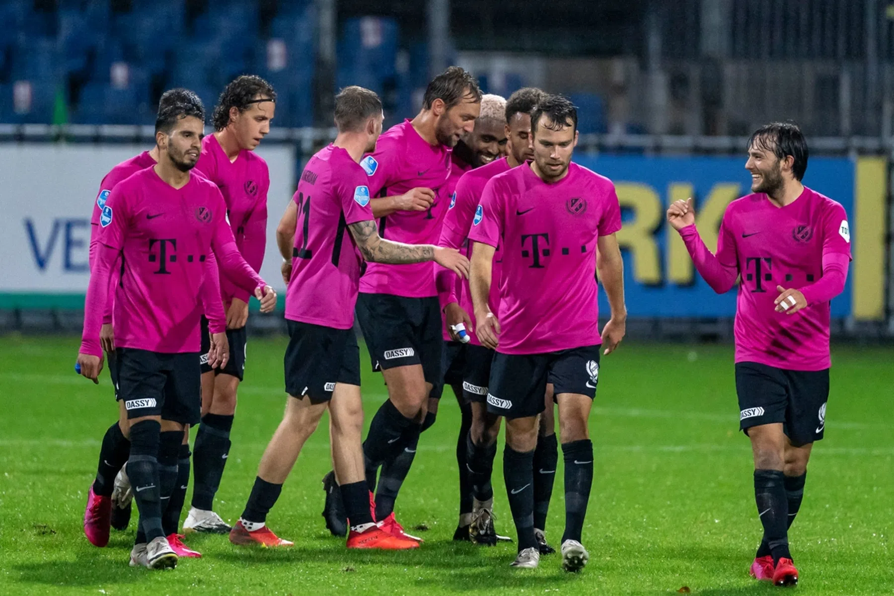 FC Utrecht en VVV-Venlo bekeren verder ondanks blunderende keepers