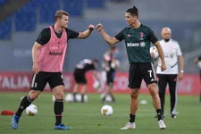 Thumbnail for article: Pirlo trapt op de rem voor Cristiano Ronaldo en De Ligt