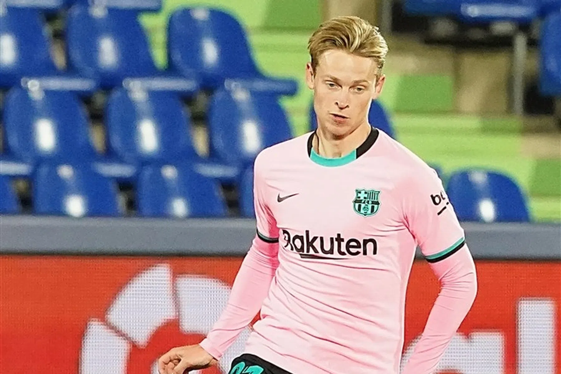 Spaanse pers bespreekt Frenkie de Jong als verdediger en gemist penaltymoment