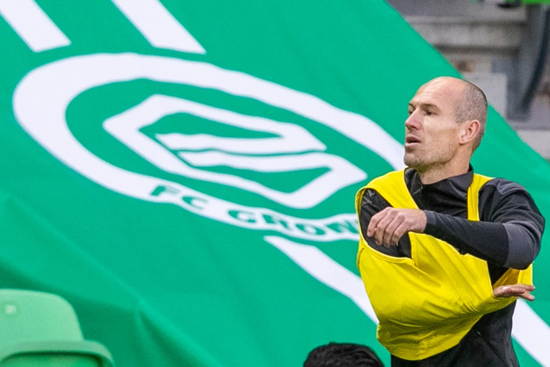 Robben stelt rentree maand uit: 'Kan niet ontkennen dat het tegenvalt'