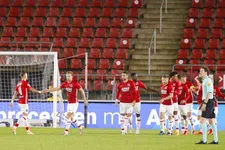 Thumbnail for article: De show must go on: 'De enorme maatschappelijke impact van voetbal wordt onderschat' 