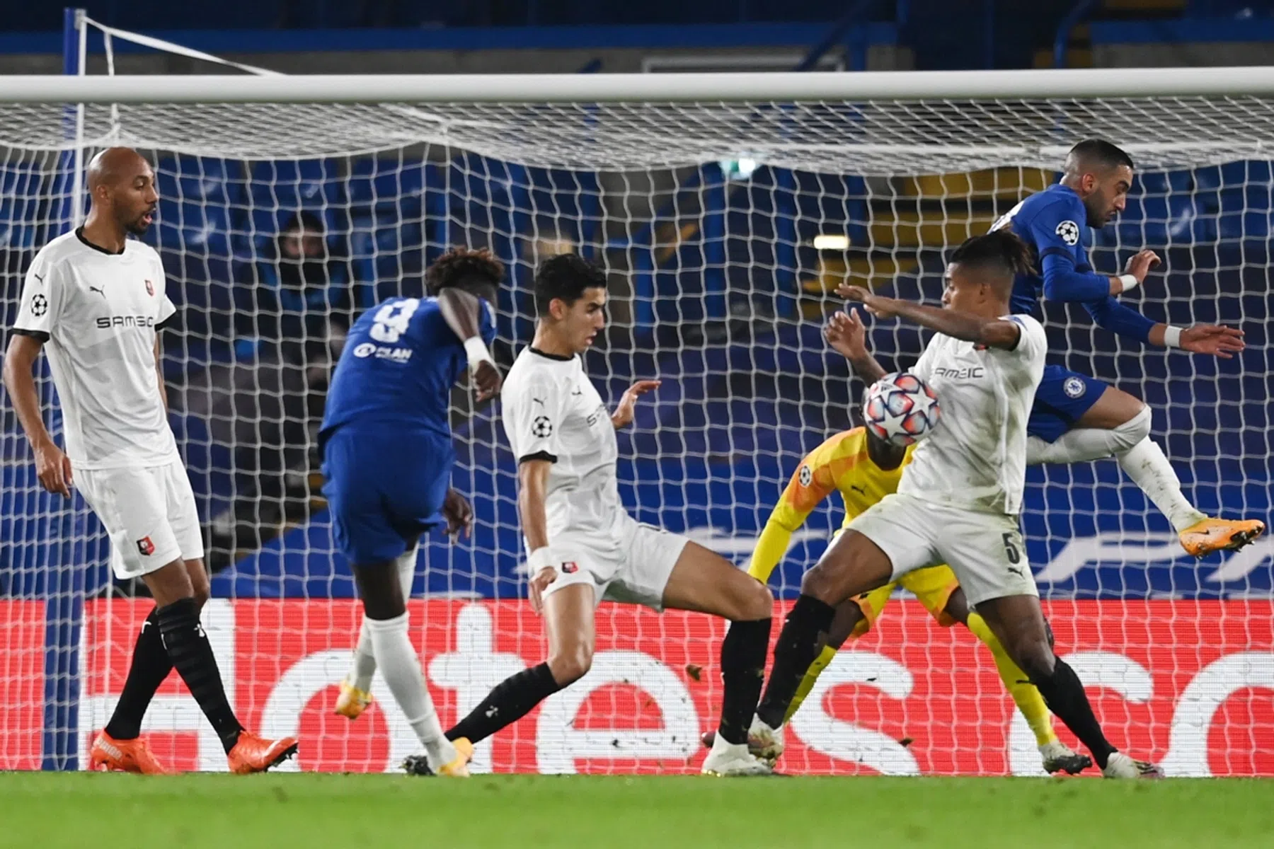 Werner en Ziyech kunnen lachen na afgrijslijk duel voor Rennes-pechvogel