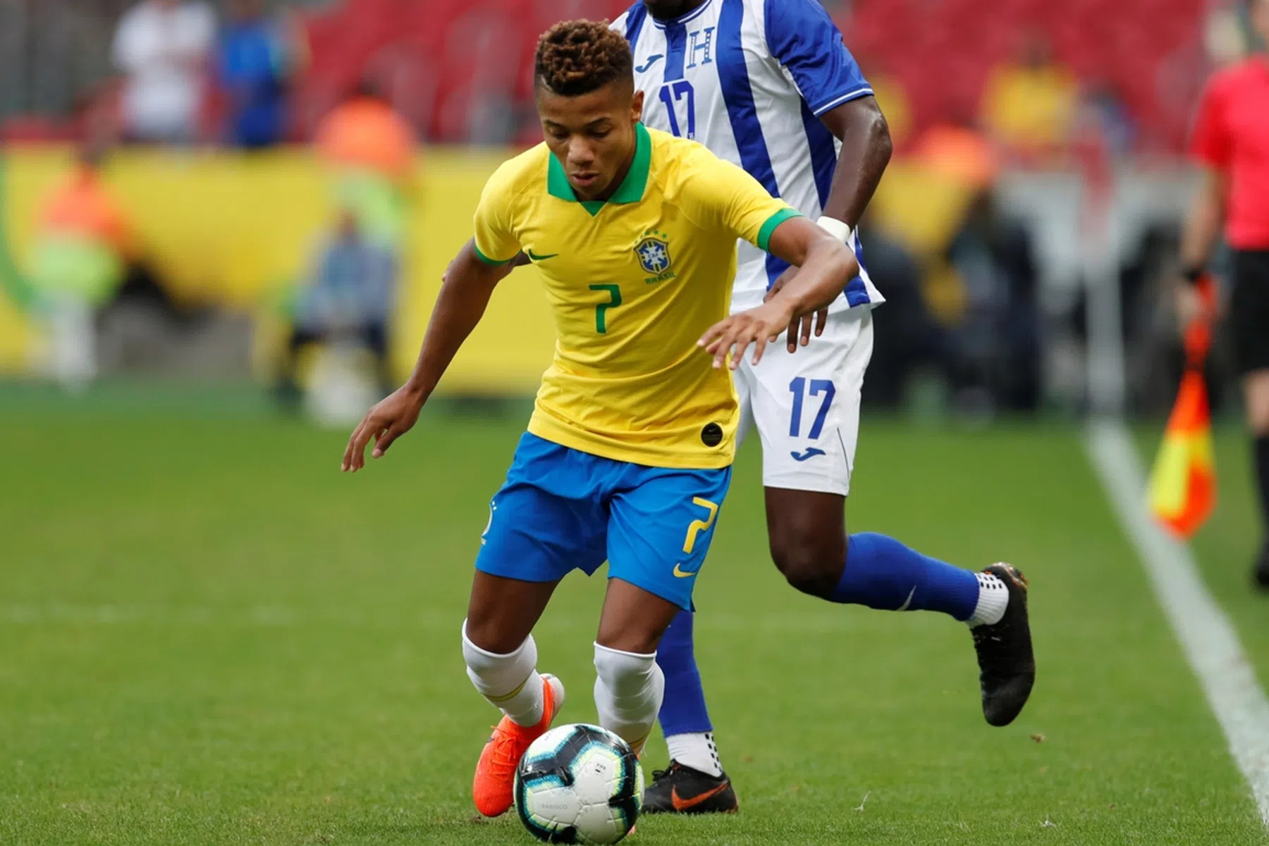 Neres swingt, faalt en maakt ruzie bij Olympische ploeg Brazilië