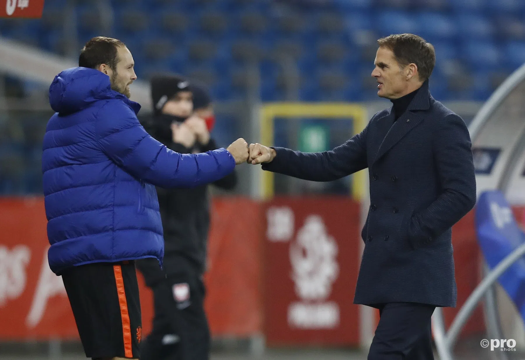 Blind bespreekt het verschil tussen het Oranje van Koeman en De Boer